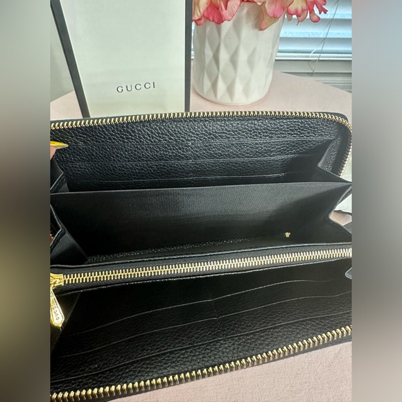 NEW GUCCI ZUMI HORSEBIT Black Pebbled Leather CONTINENTAL Wallet - Picture 4 of 10